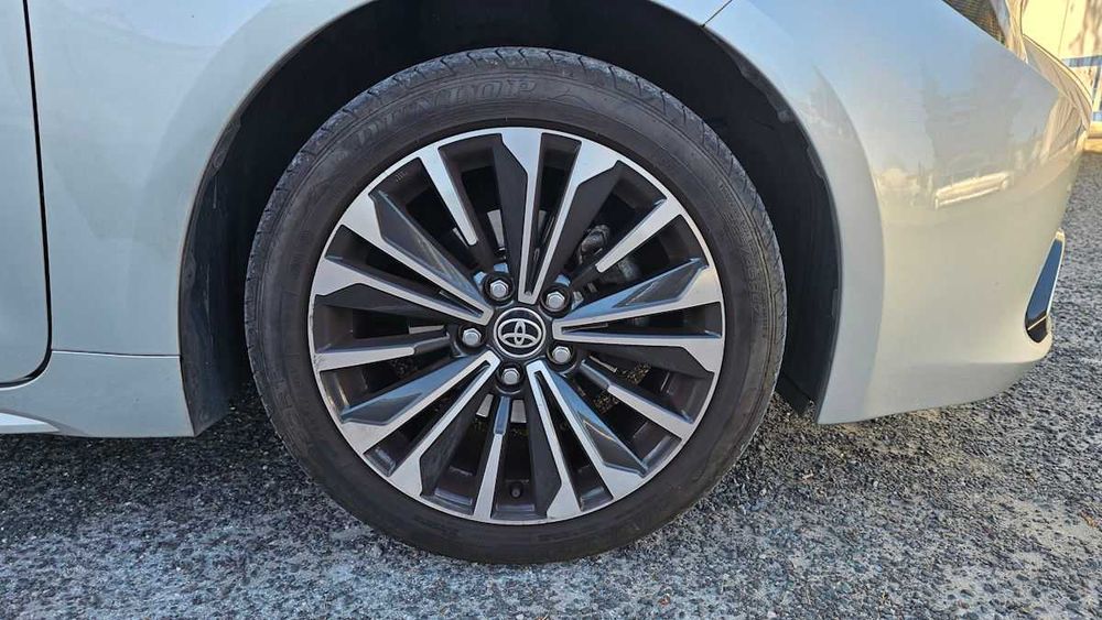 Toyota Corolla 1.8 Hybrid Confort+