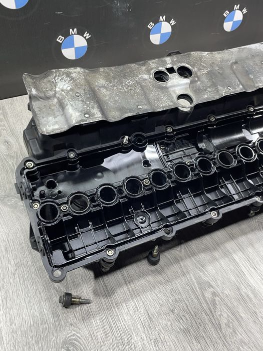 Кришка клапанів BMW M57D25/M57D30 Код:1068
