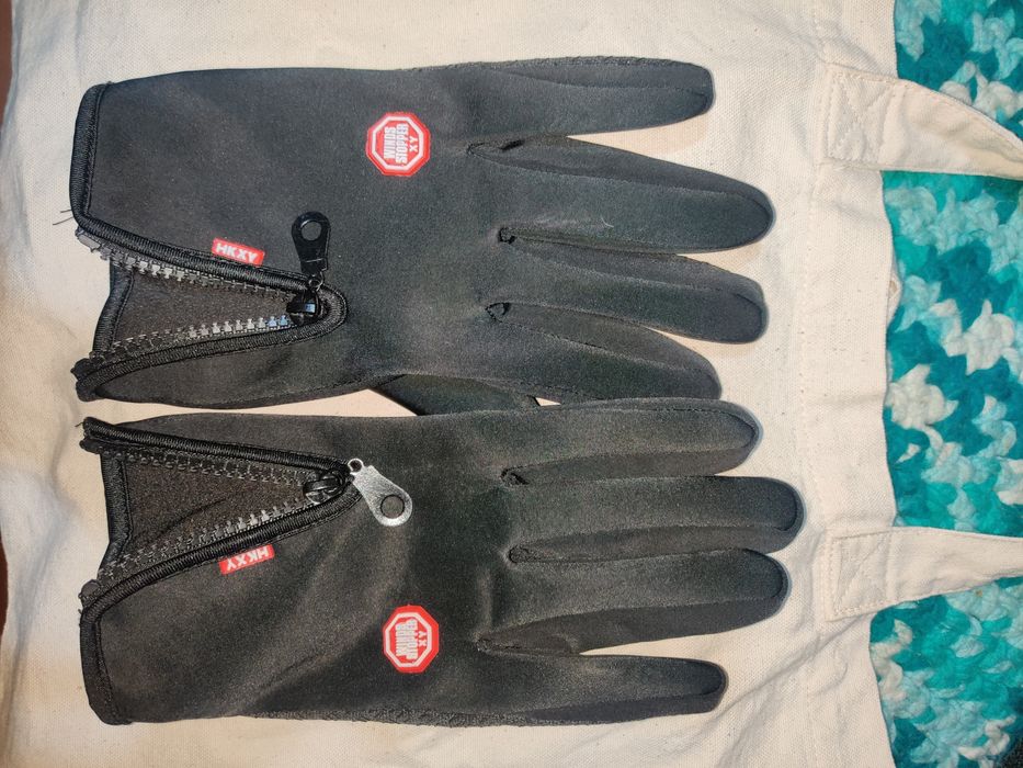 Чорні Сенсорні термо-рукавички Winds Stopper чорний HKXY/GOHIKE