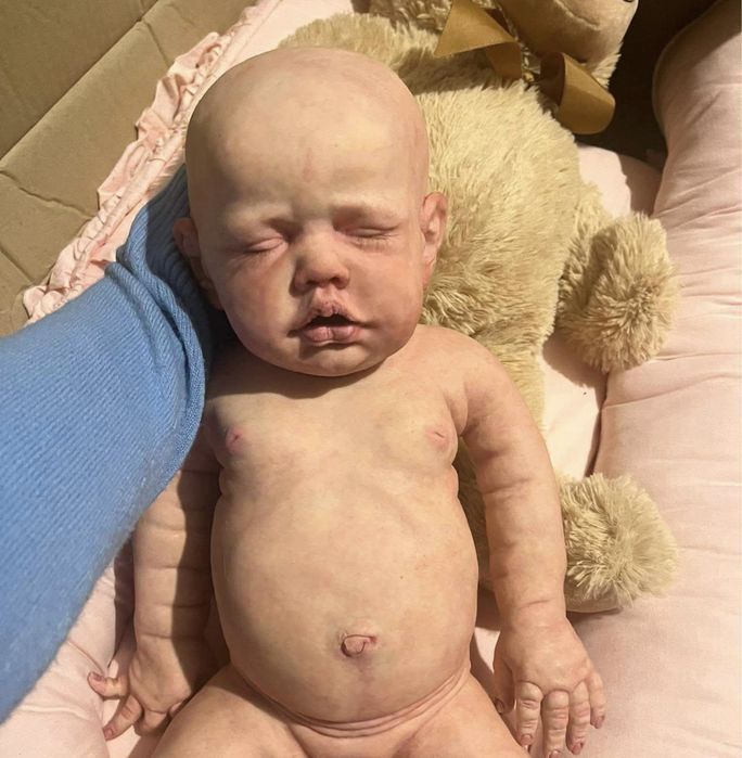 Oryginalna silikonowa lalka reborn kolekcjonerska