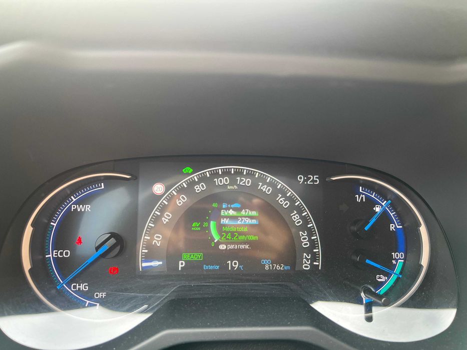 TOYOTA RAV4 Plug-in Hybrid (garantia até 2029/160.000km)