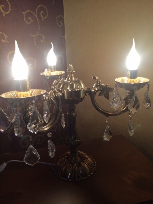 настольный светильник PROUSEK