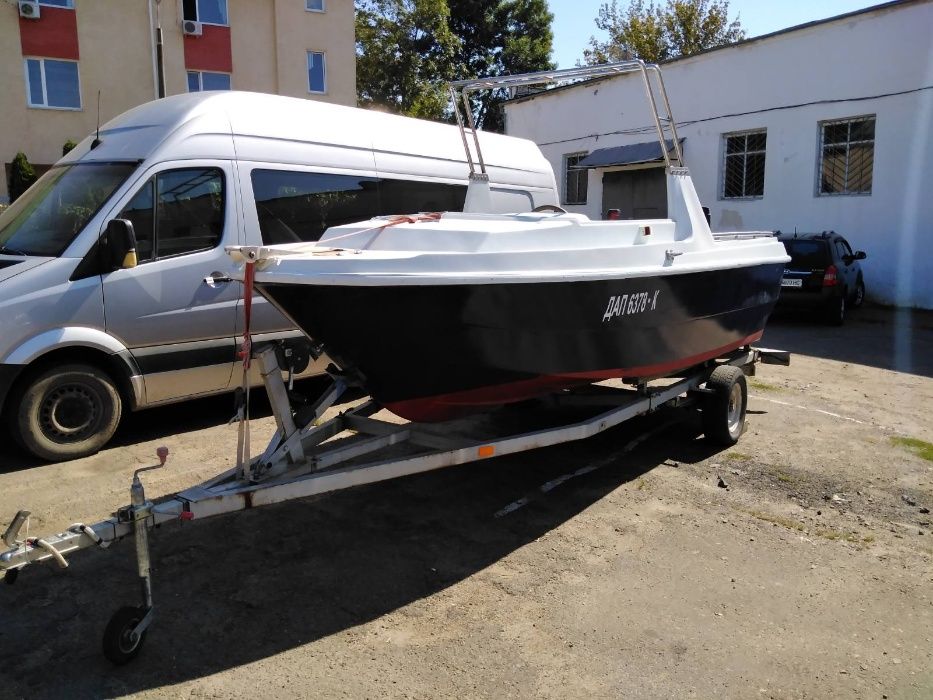 Катер пластик Крым 4П Самоходное моторное