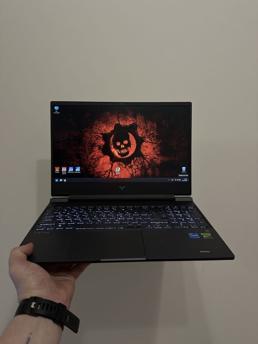 Топовий ігровий ноутбук!!! HP Victus 15  в стані нового