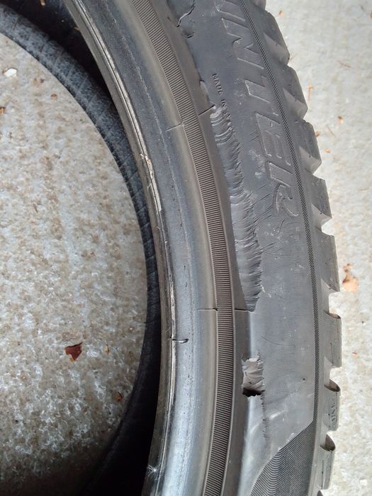 1 Opona zimowa 255/35r21 PIRELLI 2021r