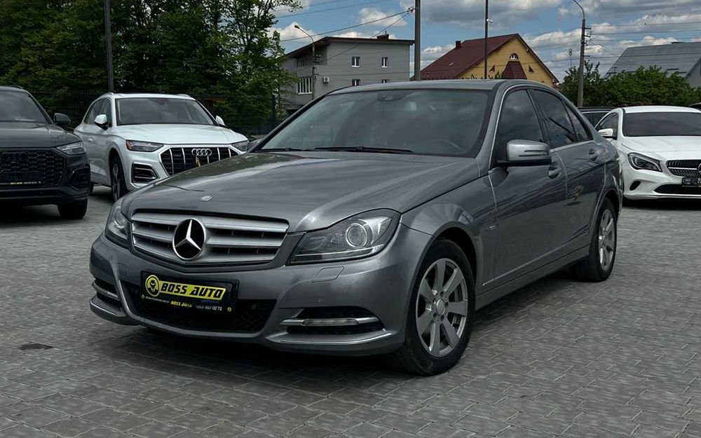 Mercedes-Benz C 200 2012