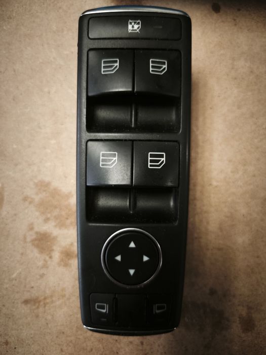 Radio samochodowe Mercedes glk