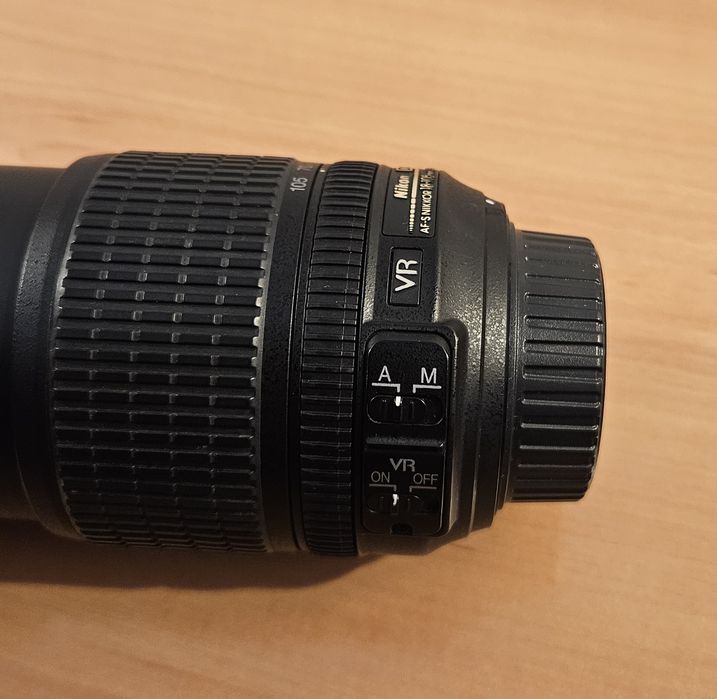 NIKON 18-105mm VR