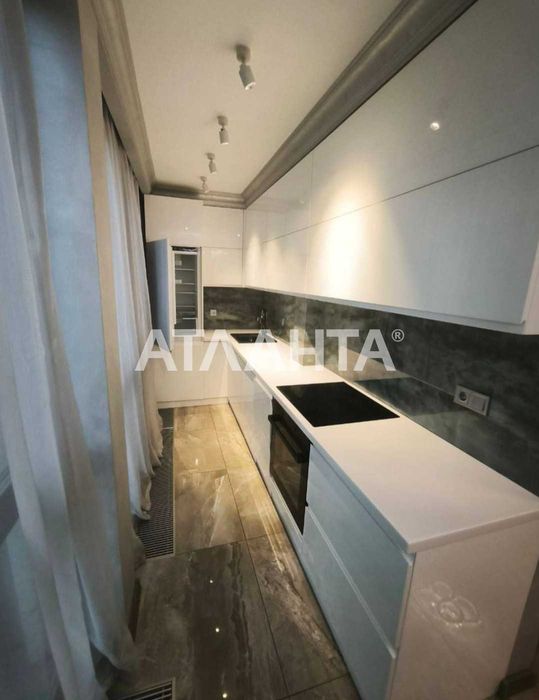 2-комнатная квартира в новом клубном доме рядом с морем