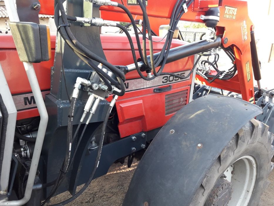 Firma ART-TUR Ładowacz Tur 4 euro ramka mf massey Ferguson 3050 ,3060