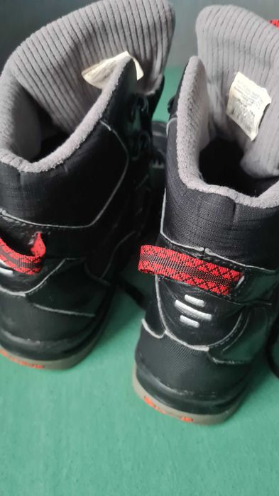 Buty zimowe EU 44 Decathlon QUECHUA