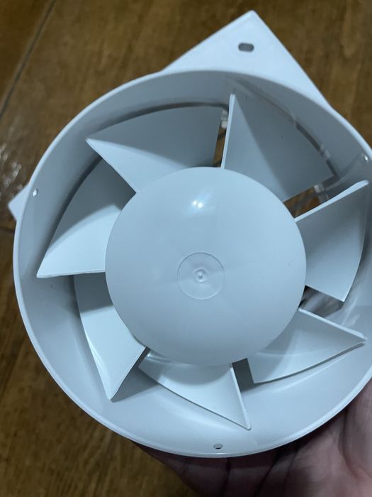 Ventoinha para Casa de Banho