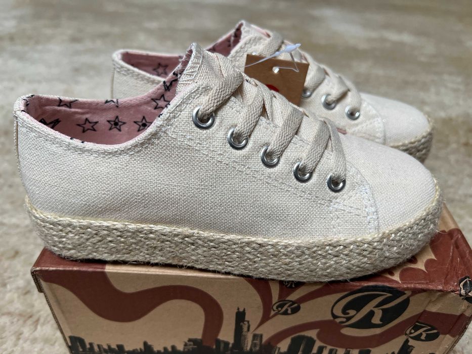 espadryle trampki Kylie Crazy roz 32/ 20 cm beżowe sznurowane