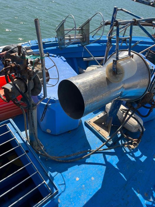 Embarcação de pesca profissional