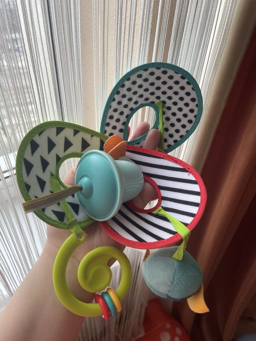 Мини-мобиль Tiny Love Pack & Go