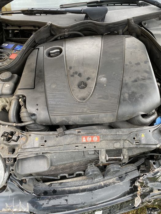 Mercedes c klasa w203 kombi komplet foteli  bdb stan