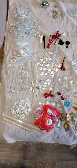 Підвіски - склянна та хрустальні на люстри и стекла до світильників