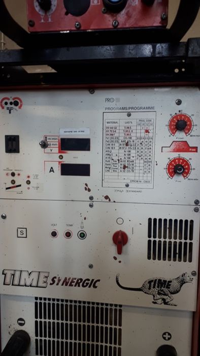 Spawarka Fronius Time Synergic 450