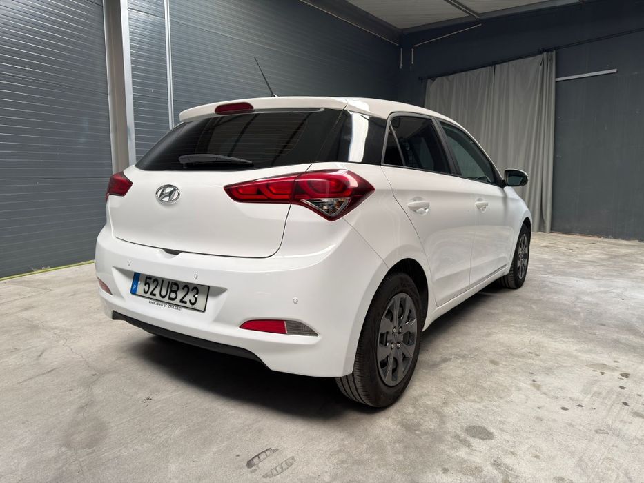 Hyundai i20 2018 Comercial