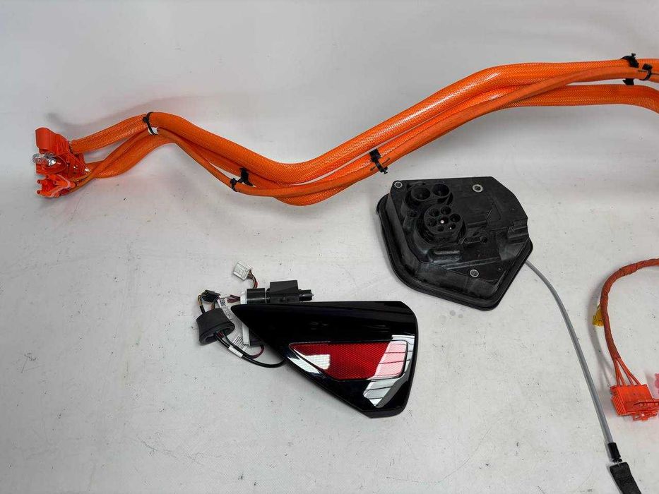 Комплект для переделки зарядной системы под Европу Tesla Model Y