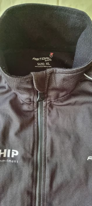 Bluza rowerowa firmy Astral rozm. M
