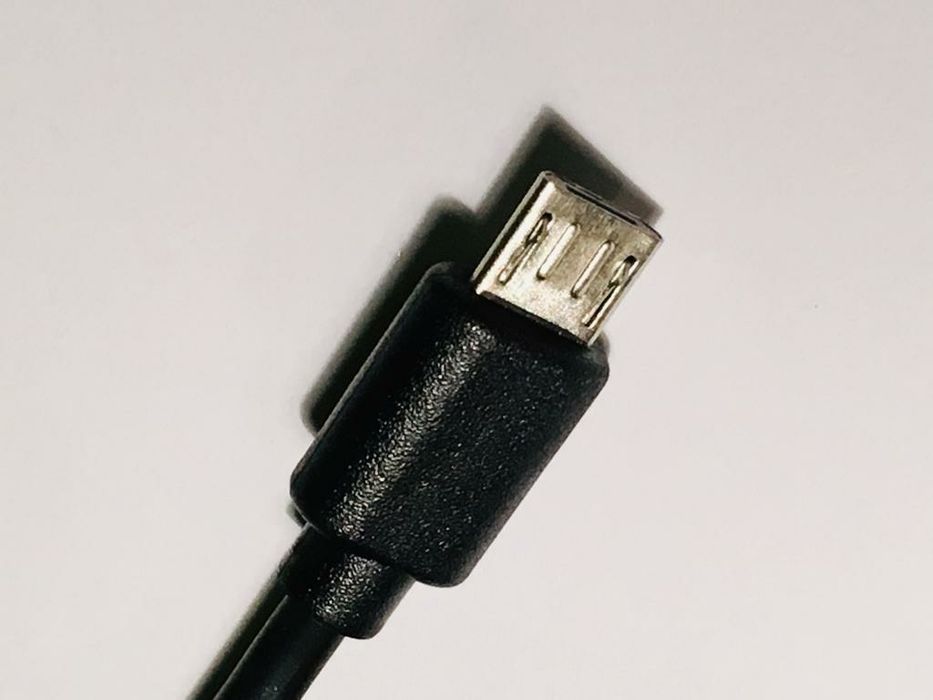 Cabo Longo Micro USB com 2M para Tablet ou Smartphone64586488759938123