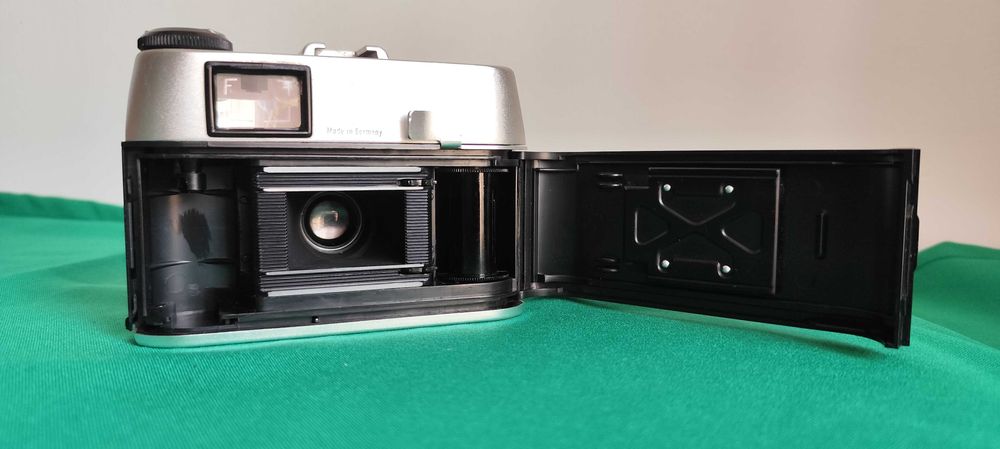 Máquina fotográfica King Regula Olympia AutoSet III, de 1962, + bolsa