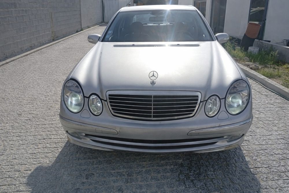 Mercedes E 270 CDI versão Avantgarde e Elegance peças