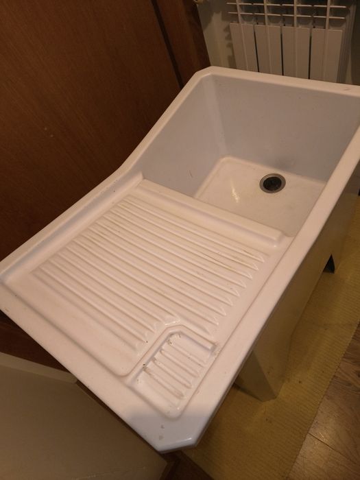 Tanque de Lavar Roupa - Platinorte - Leve -  Pouco Uso