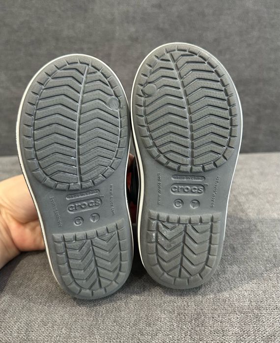 Сандалі Crocs C7