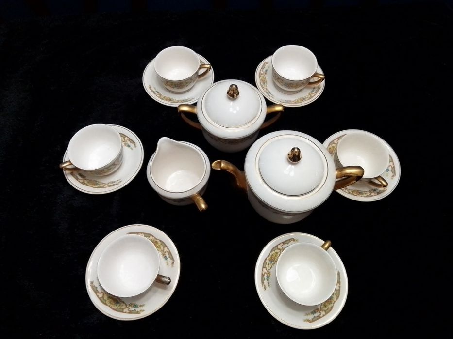 Serviço de chá antigo