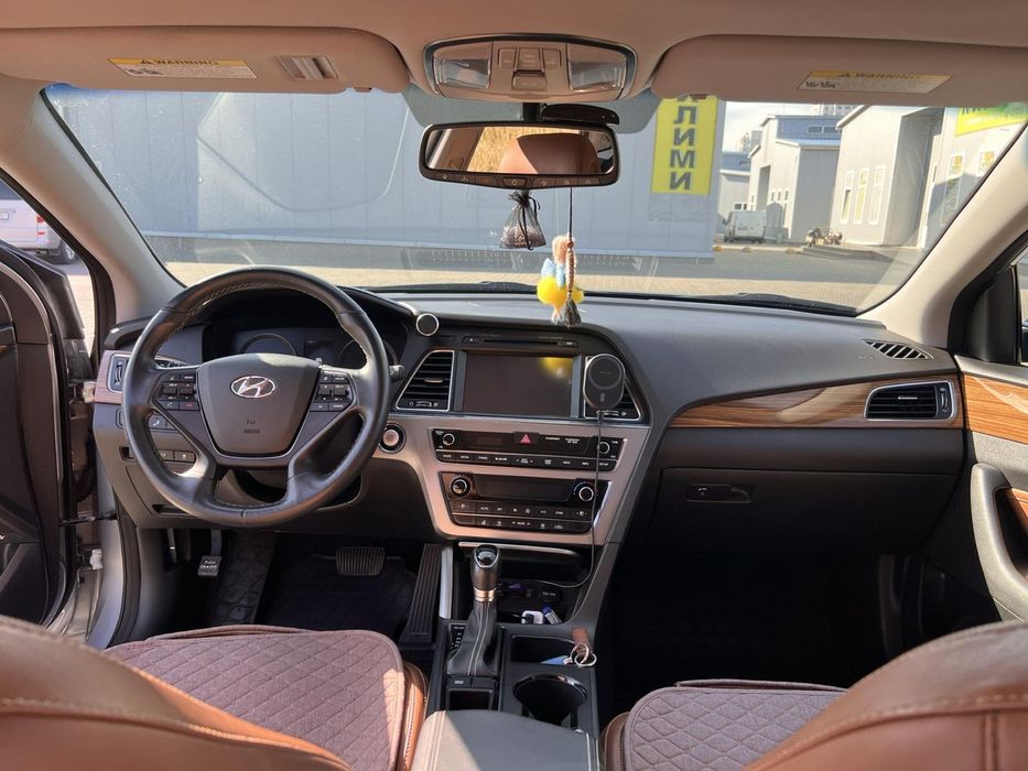 Продам автомобиль Hyndai Sonata