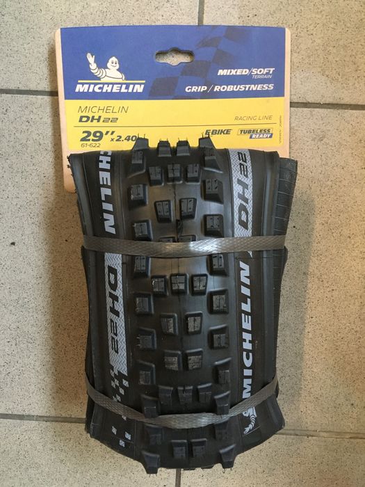 Opona Michelin DH22 29X2.40 RACING LINE DARK KEVLAR 2024 nowość