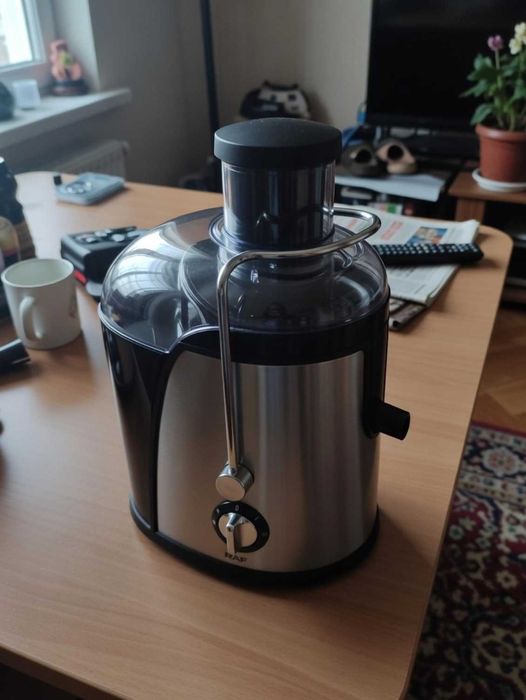 Соковижималка електрична для цитрусових компактна