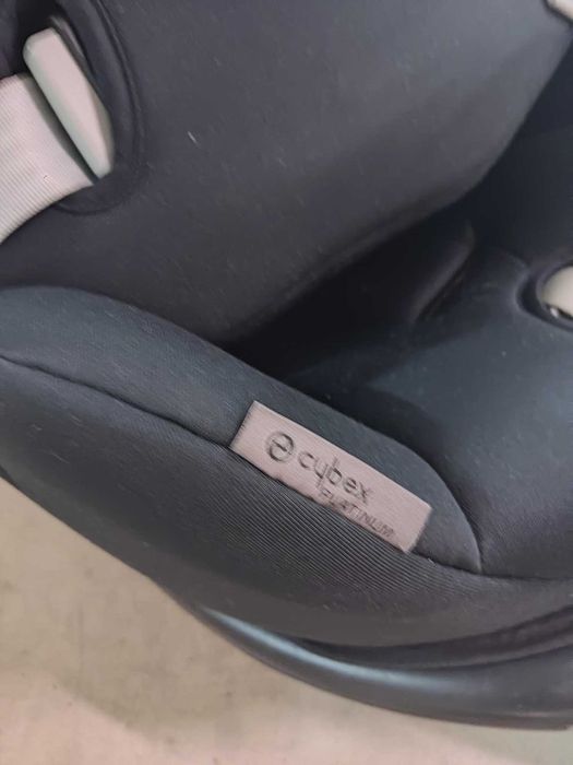 Cadeira CYBEX Sirona Q i-Size
