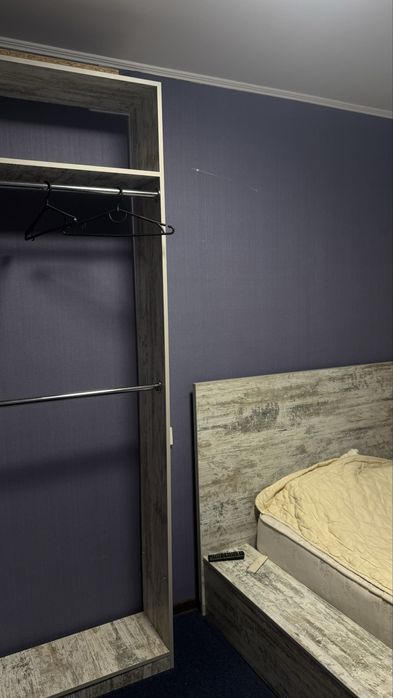 Продам 3х комнатную квартиру Живые и мертвые