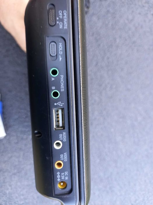 Przenośny odtwarzacz DVD SONY DVP FX 770