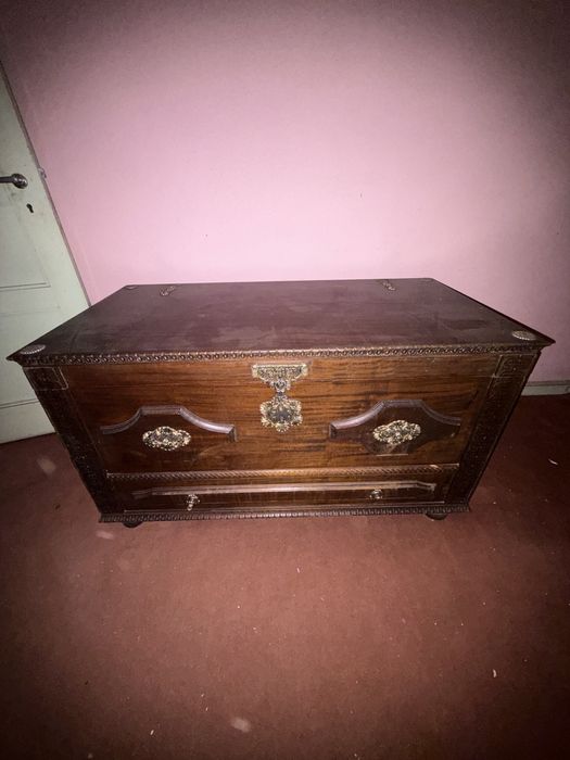 Baus antigos de madeira antiga