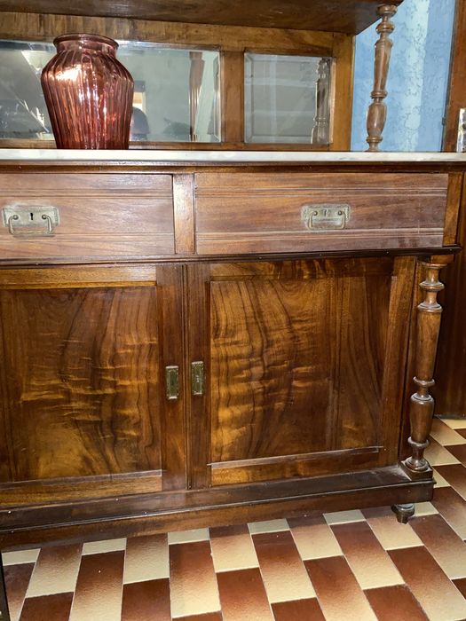 Louceiro em Madeira com Tampo em Mármore