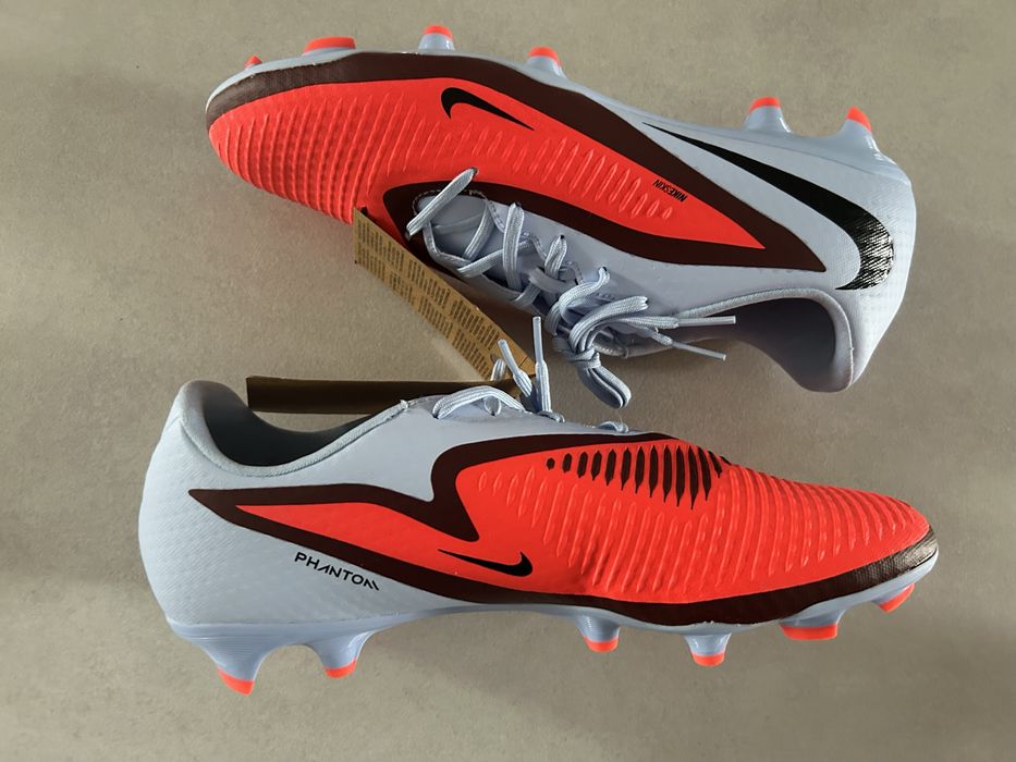Nike buty korki Phantom 6 Low Acad FG/MG 44