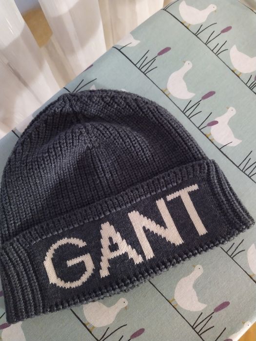 Шапка унисекс GANT . Оригинал