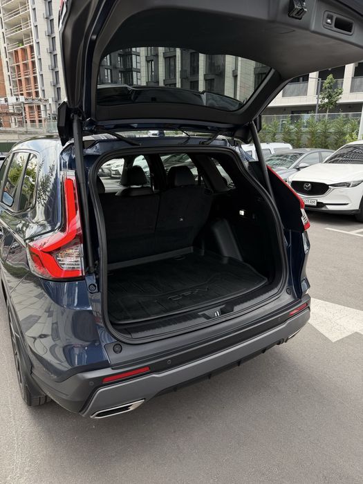Продам Хонда CR-V 2024