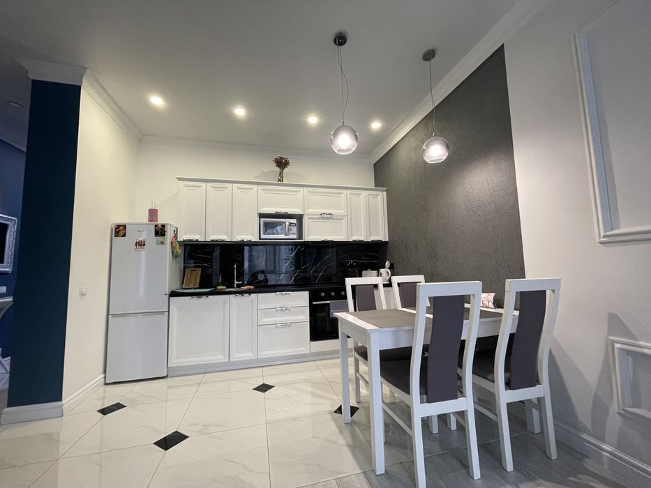 Квартира подобово, погодинно 2 кв у центрі міста Мост сіті