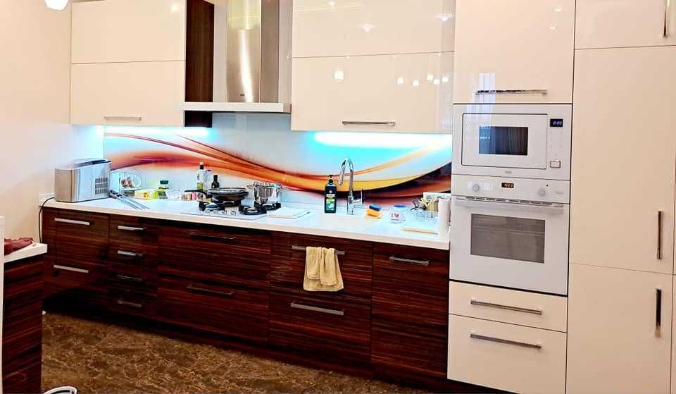 Продаж елітного маєтку