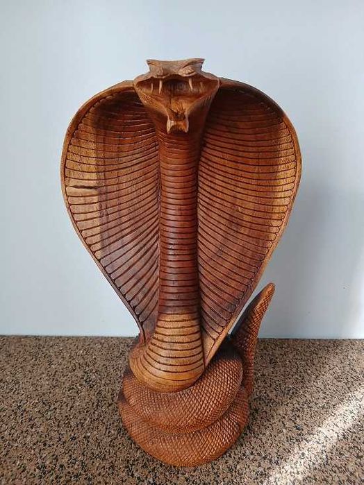 Peça decorativa - Cobra (escultura em madeira)