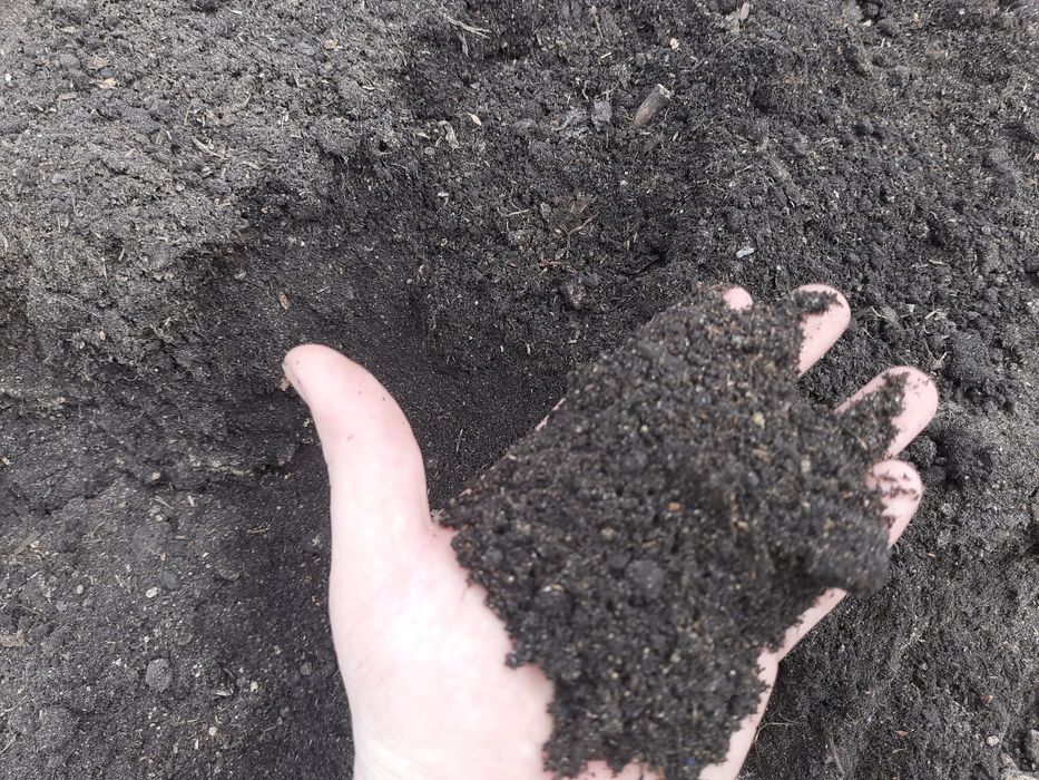 Ziemia ogrodowa , torf, ziemia kwiatowa