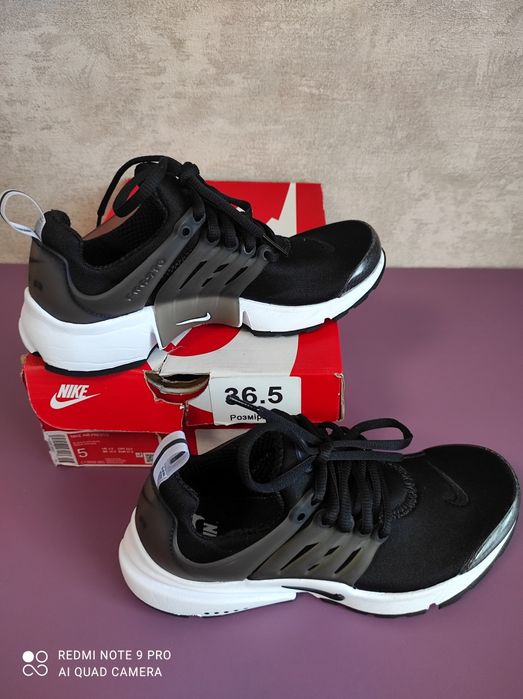 Кроссовки женские,  фирма nike presto.35, 5.