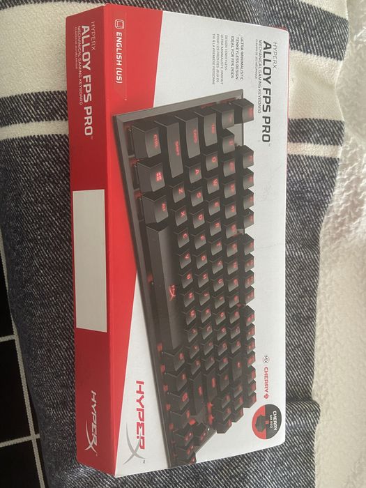teclado hyper x alloy fps pro