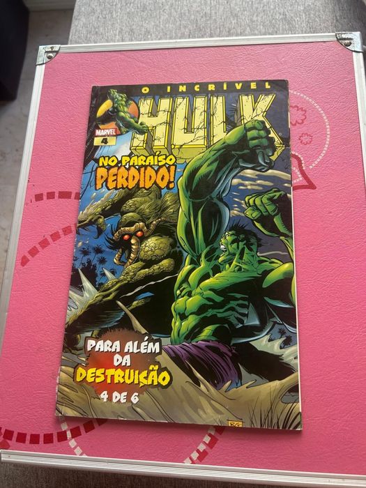 Livros hulk bd como novas
