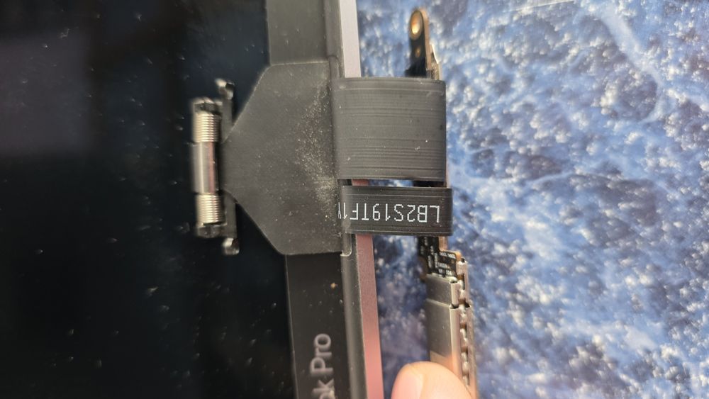 Матриця на ноутбук macbook pro 13 2020